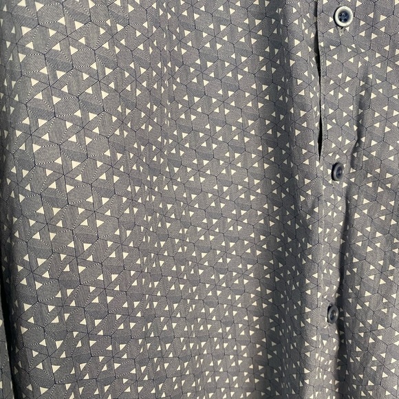 Robert Graham Shirt Men's XL Geometric Blue Button Up Classic Fit Flip Cuff - Picture 9 of 9